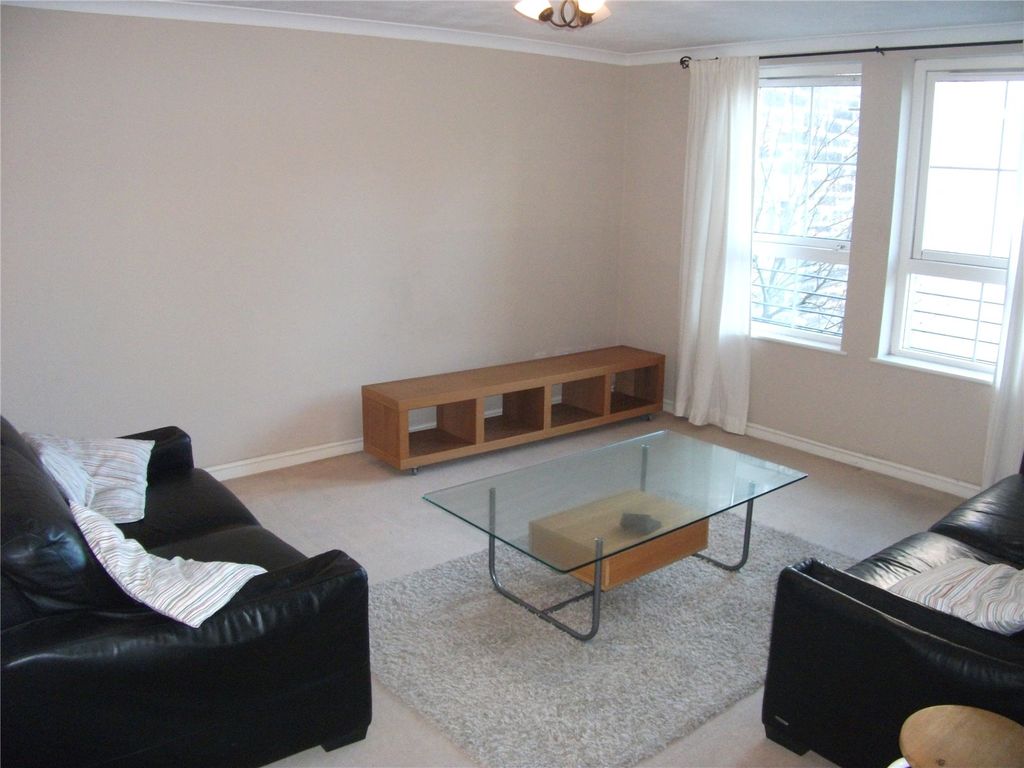 Property photo 1 of 3 Picture No. 02
