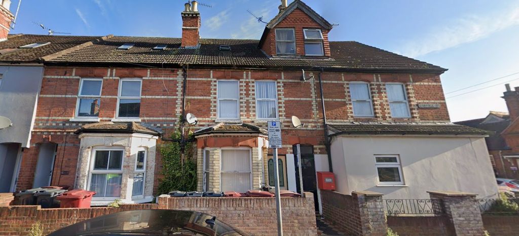 Property photo 1 of 8