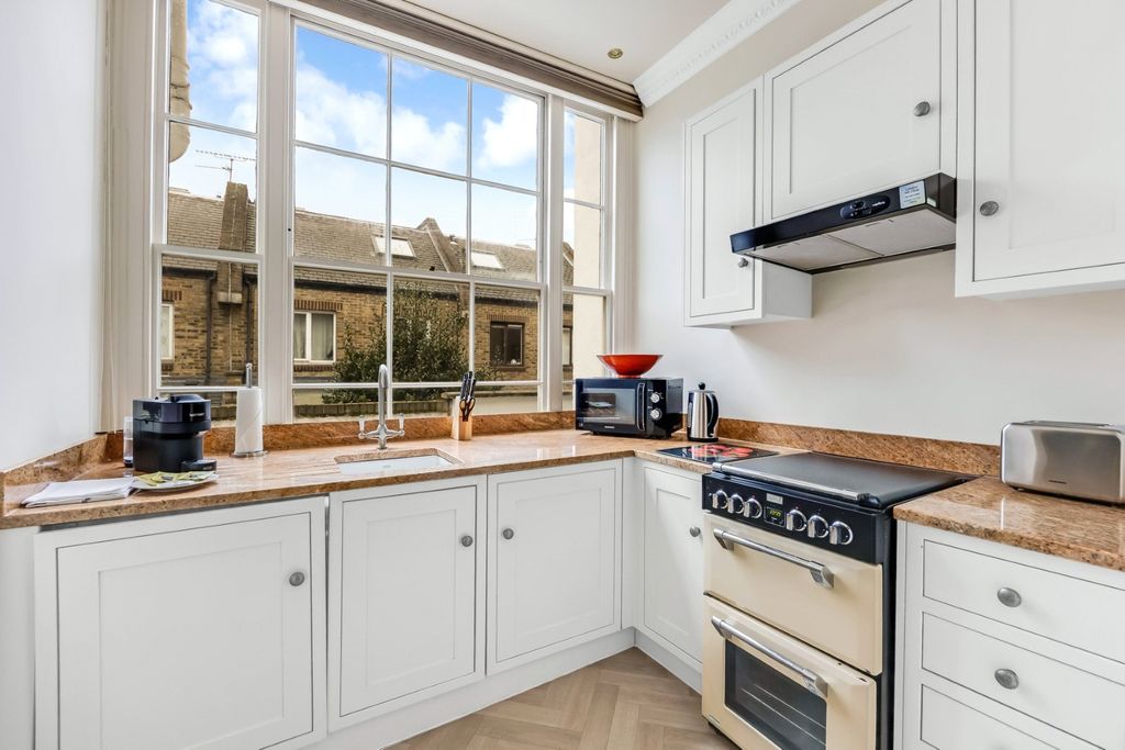 Property photo 3 of 6 Picture No. 04