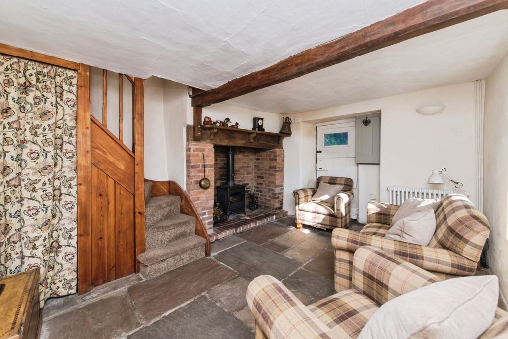 Property photo 3 of 23 Pbox-Img.Jpg