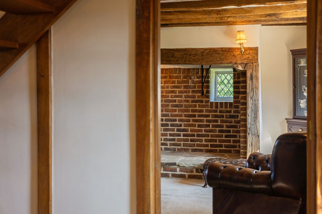 Additional image 24 of 4 bed detached house for saleHare Lane, Lingfield RH7