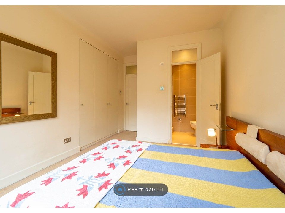 Property photo 3 of 16 Main Bed With En-Suite
