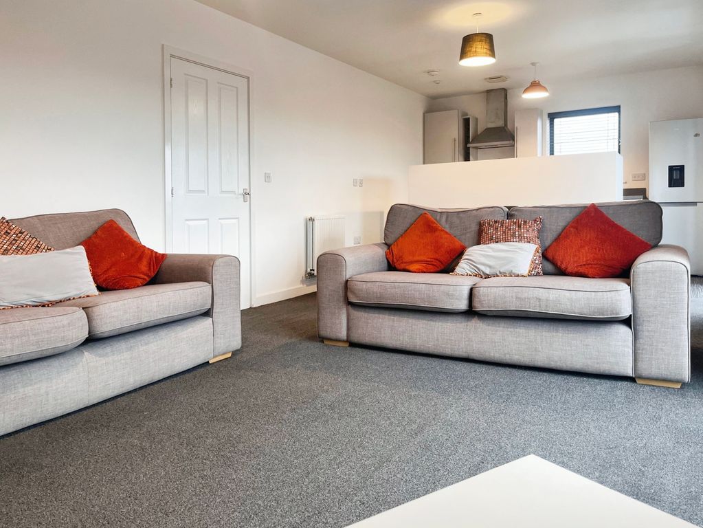 Property photo 2 of 12 Living Room