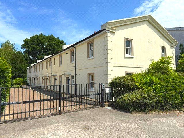 Property photo 1 of 8 Picture No. 10