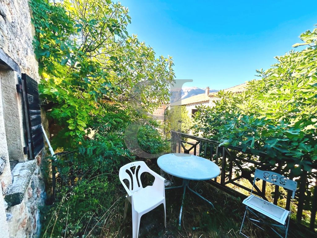 Property photo 2 of 26