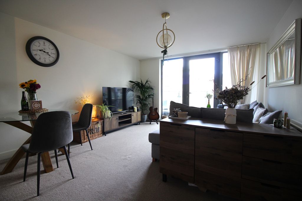 Property photo 2 of 10 Img_2517.Jpg