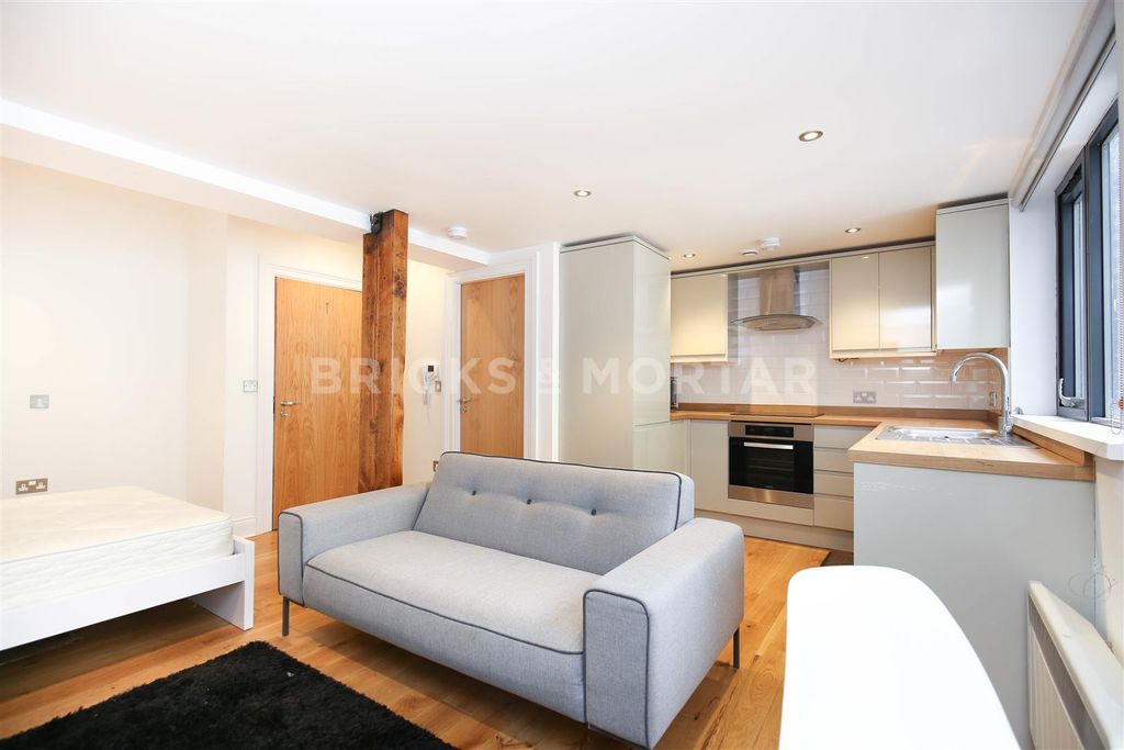 Property photo 1 of 8 Vh7-Hes0W-Tr5Hsae0Xffrccgro.Jpg