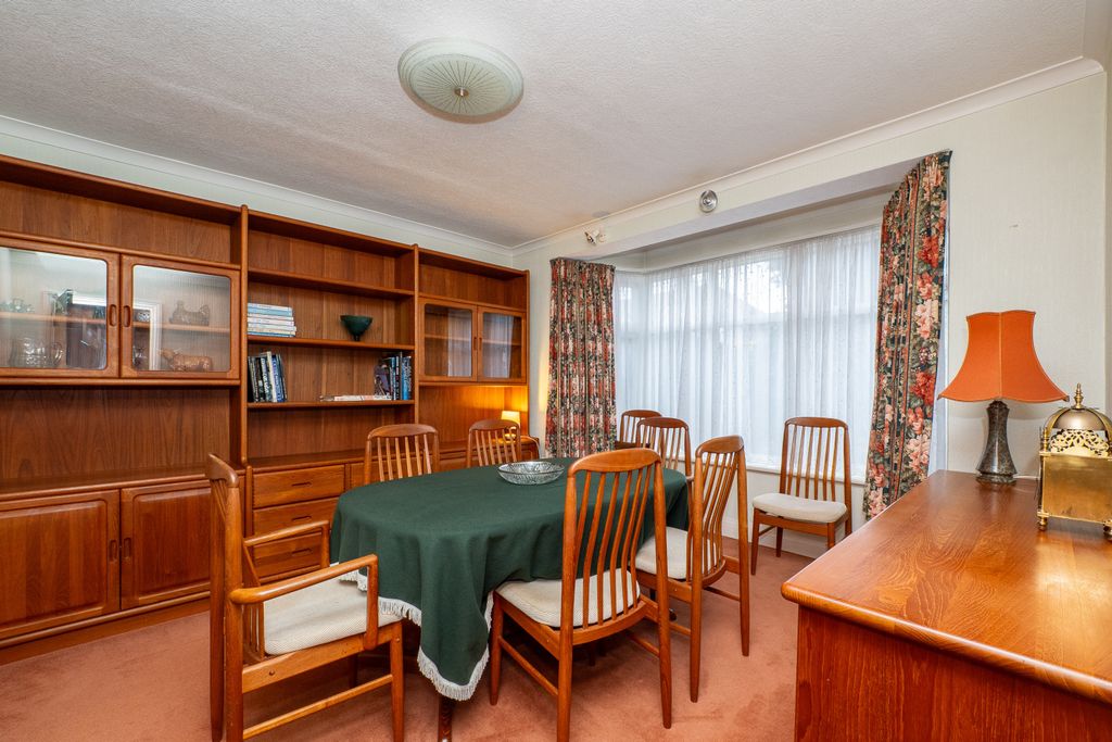 Property photo 2 of 21 Picture No. 05