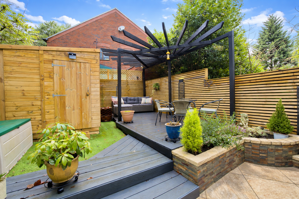 Property photo 2 of 42