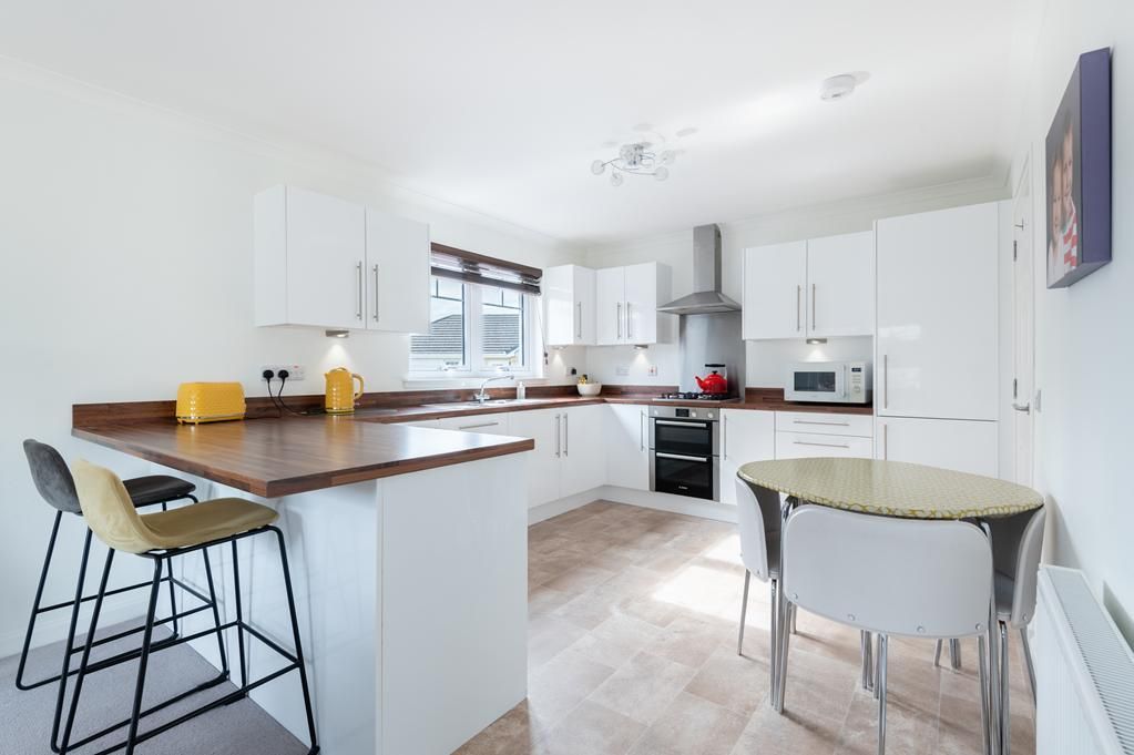 Property photo 3 of 29 Lev1488Pem Kitchen.Jpg