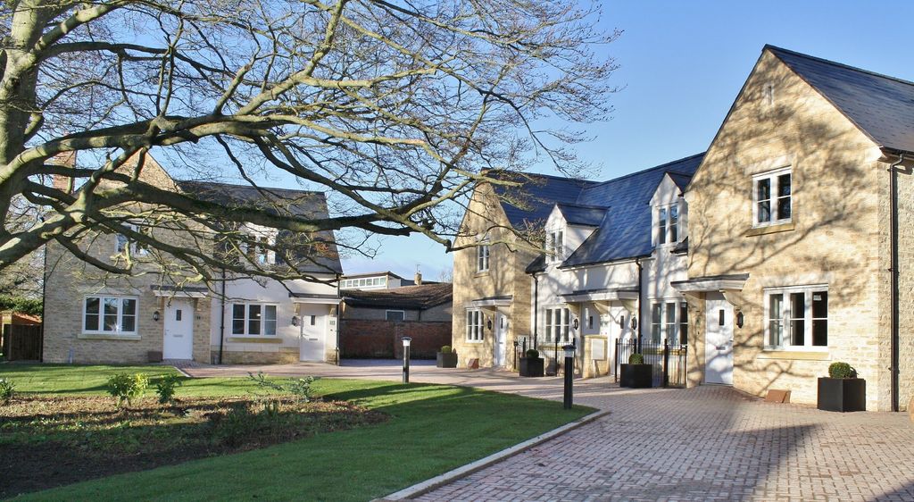 Property photo 1 of 6 Photo 01