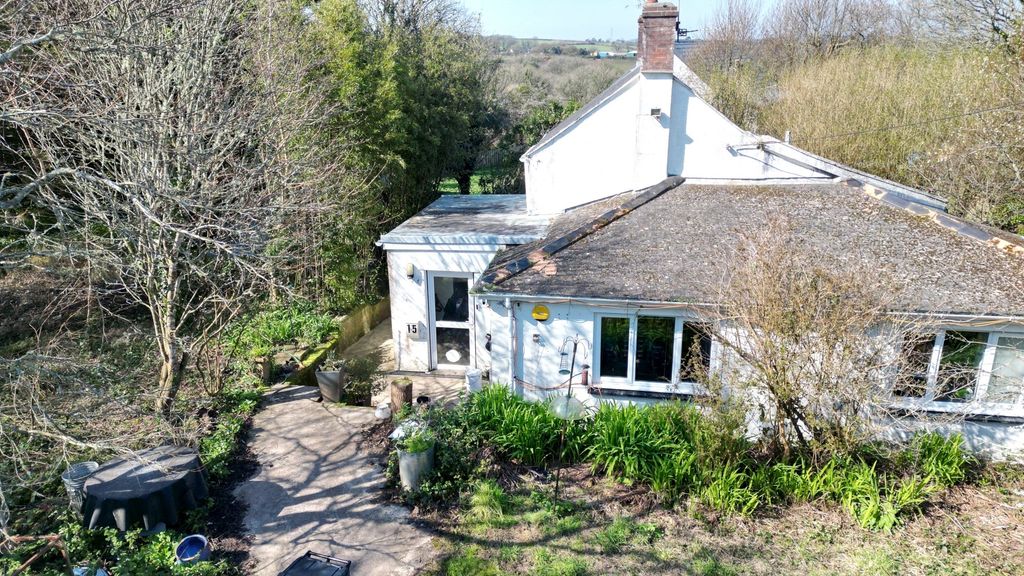 Property photo 2 of 16 Picture No. 14