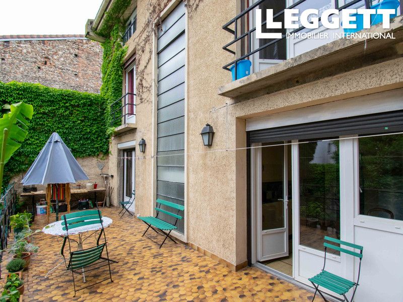 Property photo 2 of 10