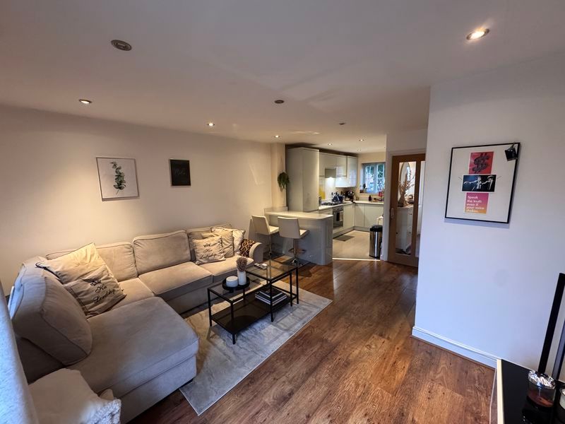 Property photo 3 of 14 Photo 10