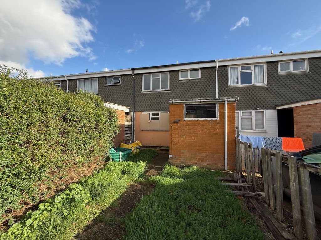 Property photo 1 of 8