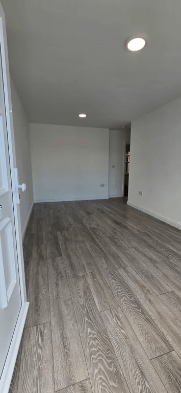 Property photo 1 of 6 1 Bed Flat To Rent Nelson Road, Twickenham Tw2