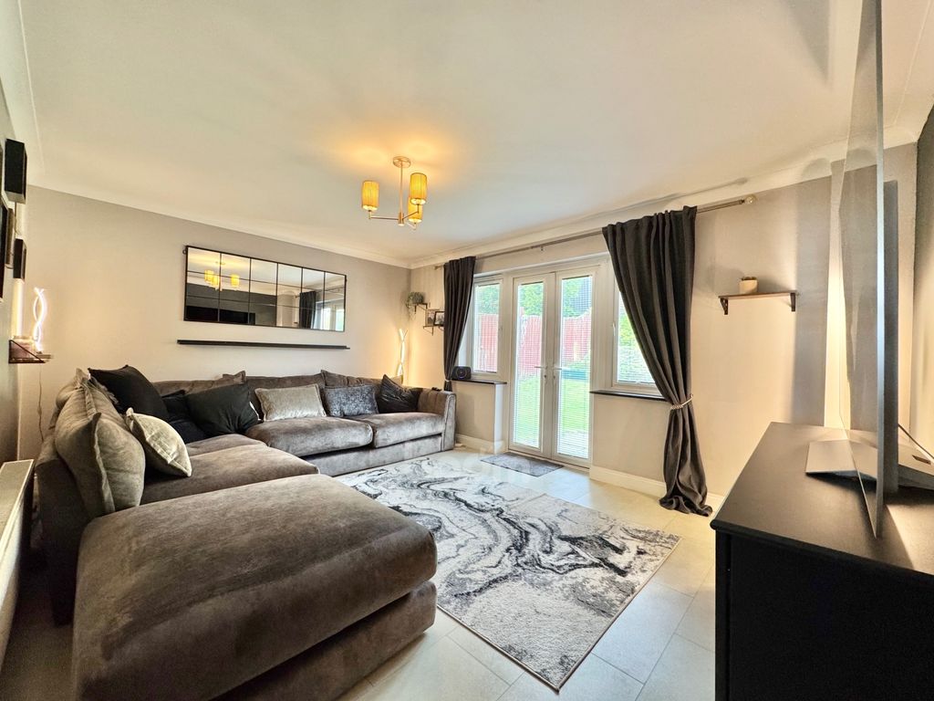 Property photo 3 of 38 Img_1676