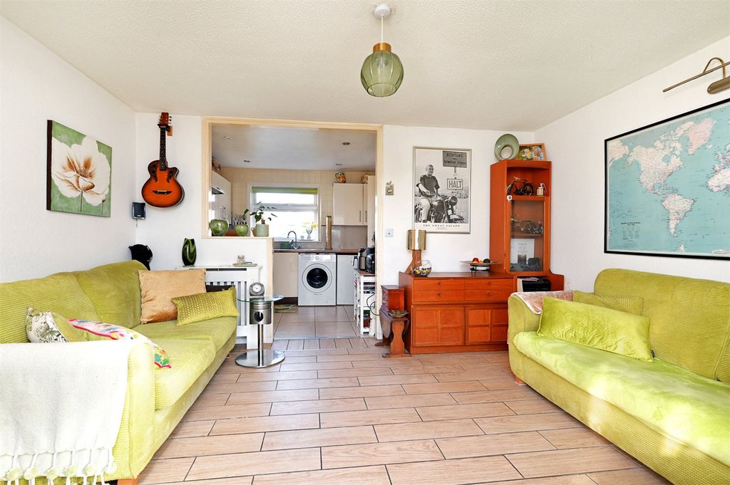 Property photo 2 of 15 Picture No. 02
