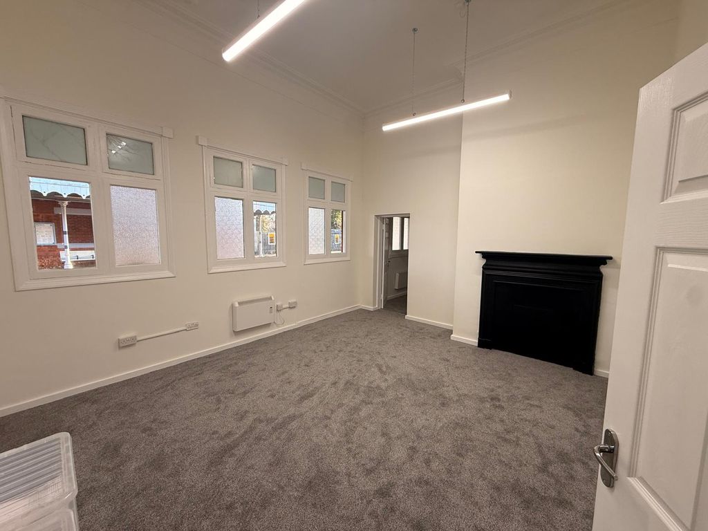 Property photo 3 of 4 An Office Room