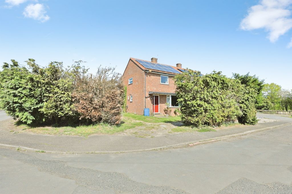 Property photo 2 of 17