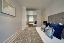 Property photo 1 of 10 Bedroom