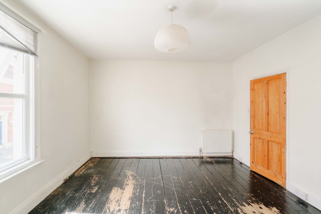 Property photo 3 of 22 2