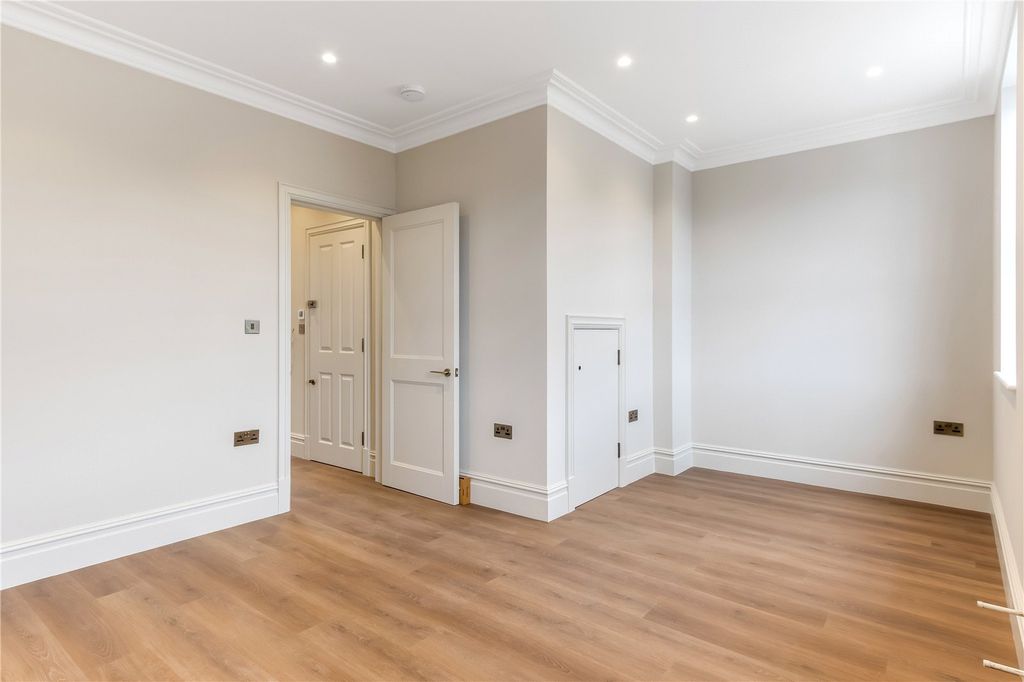 Property photo 2 of 15 Picture No. 09