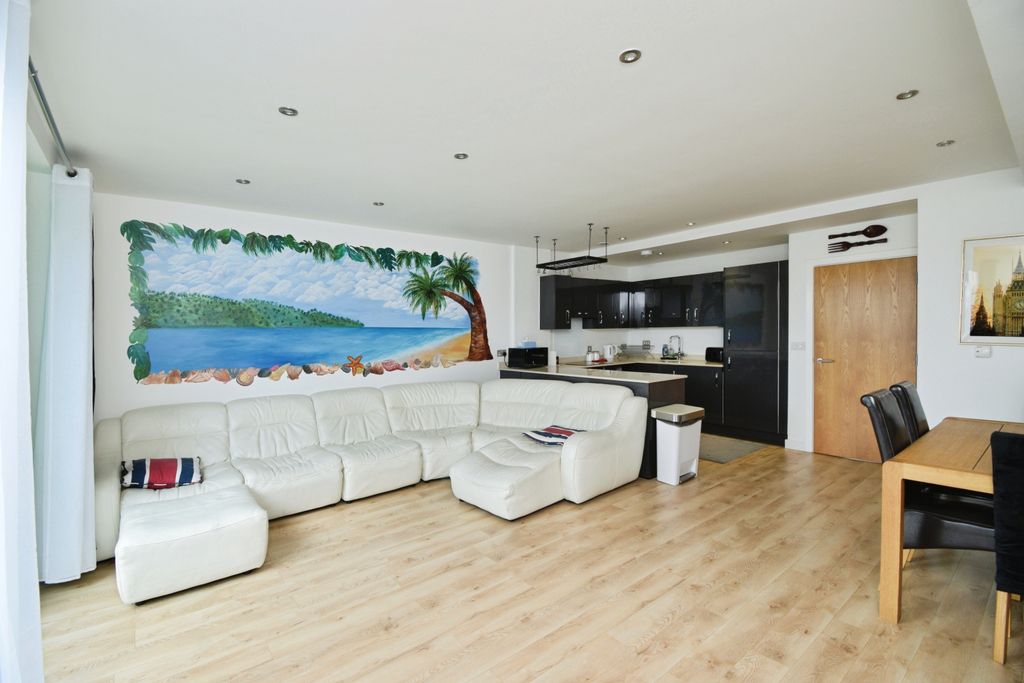 Property photo 3 of 20 Open Plan Living
