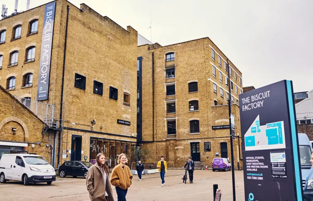 Property photo 1 of 6