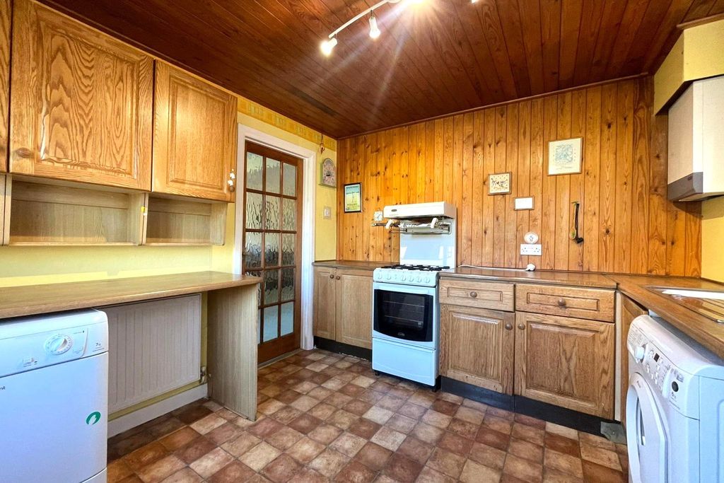 Property photo 2 of 12 Picture No. 12