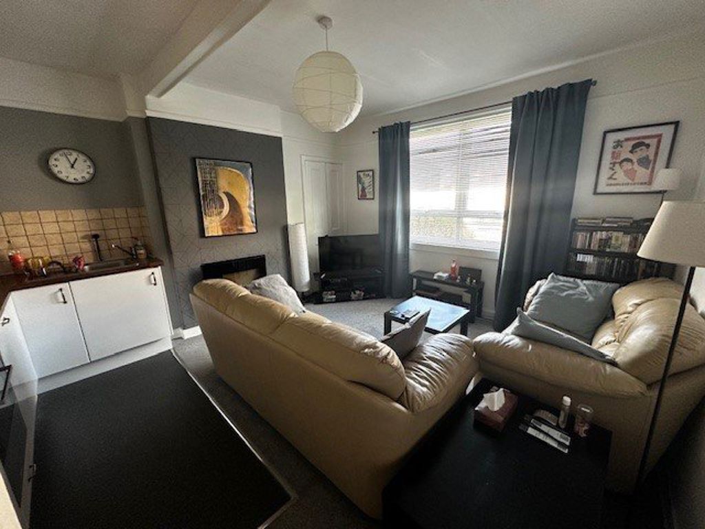 Property photo 2 of 4