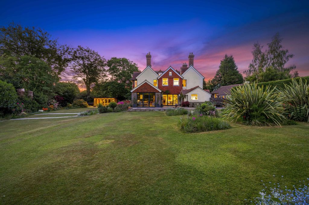 Property photo 2 of 57