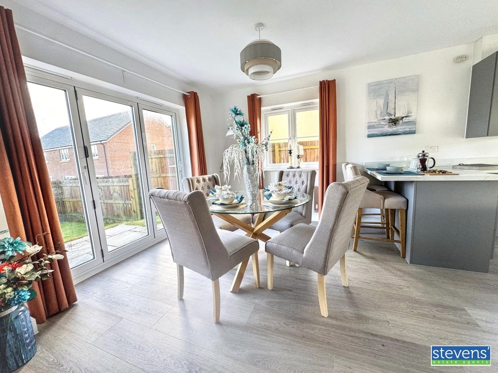 Property photo 3 of 19 Img_6975