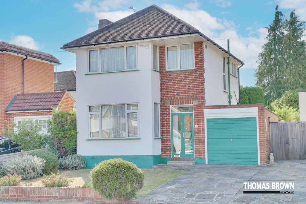 Property photo 1 of 11