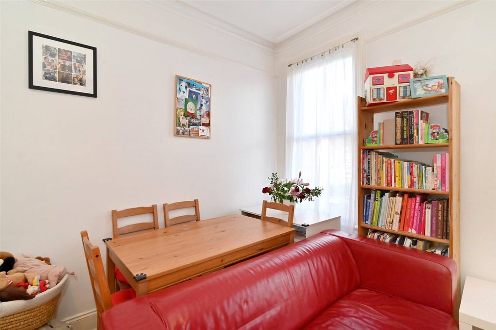 Property photo 2 of 7 Picture No. 06