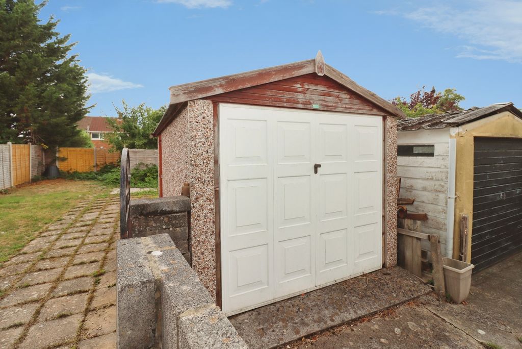 Property photo 3 of 18 Pbox-Img.Jpg