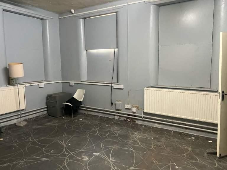 Property photo 2 of 5 Photo 2