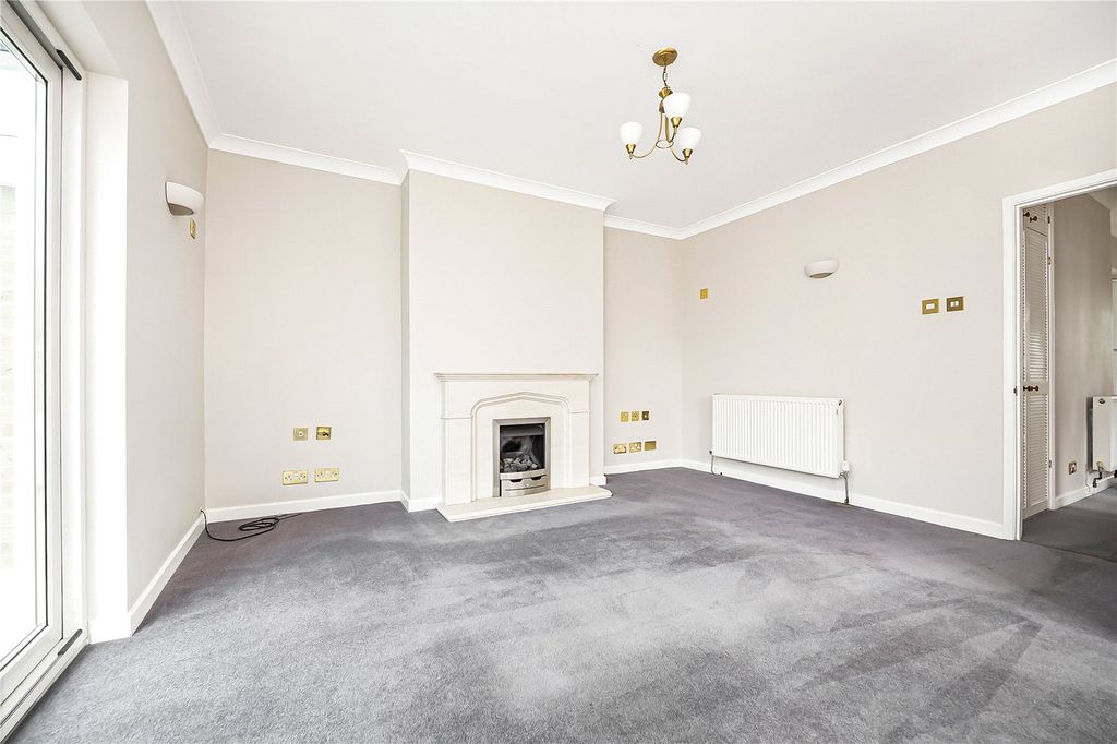 Property photo 3 of 14 Picture No. 3