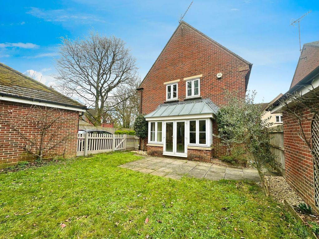 Property photo 2 of 11