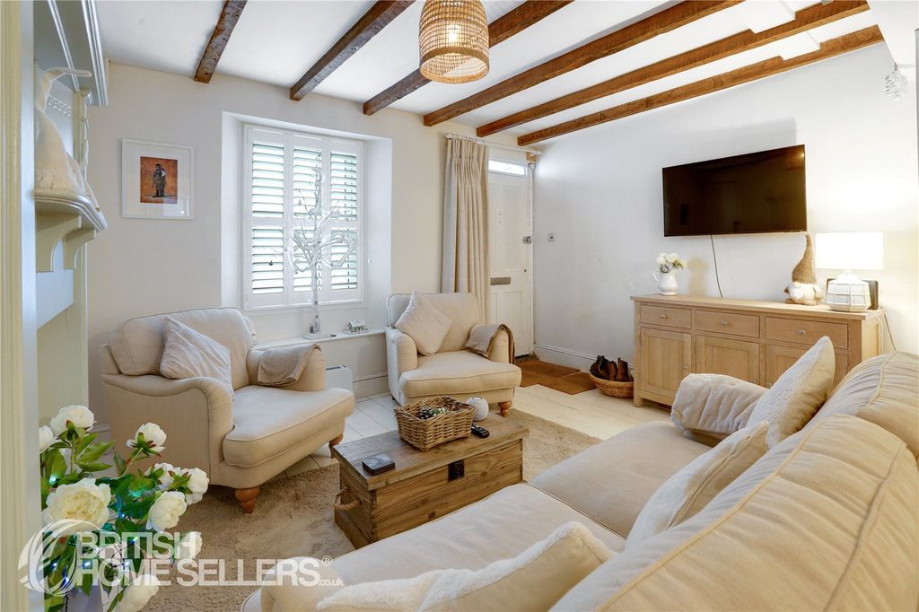 Property photo 2 of 15 Picture No. 14