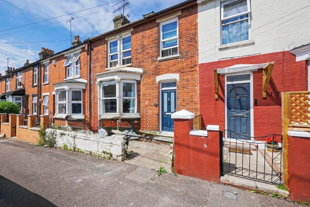Property photo 1 of 17 5112741