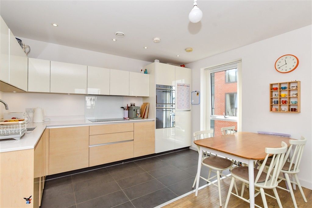 Property photo 3 of 13 Lounge/Diner/Kitchen *