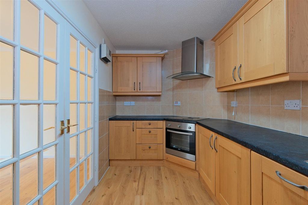 Additional image 7 of 2 bed flat for saleAuchingramont Court, Hamilton ML3
