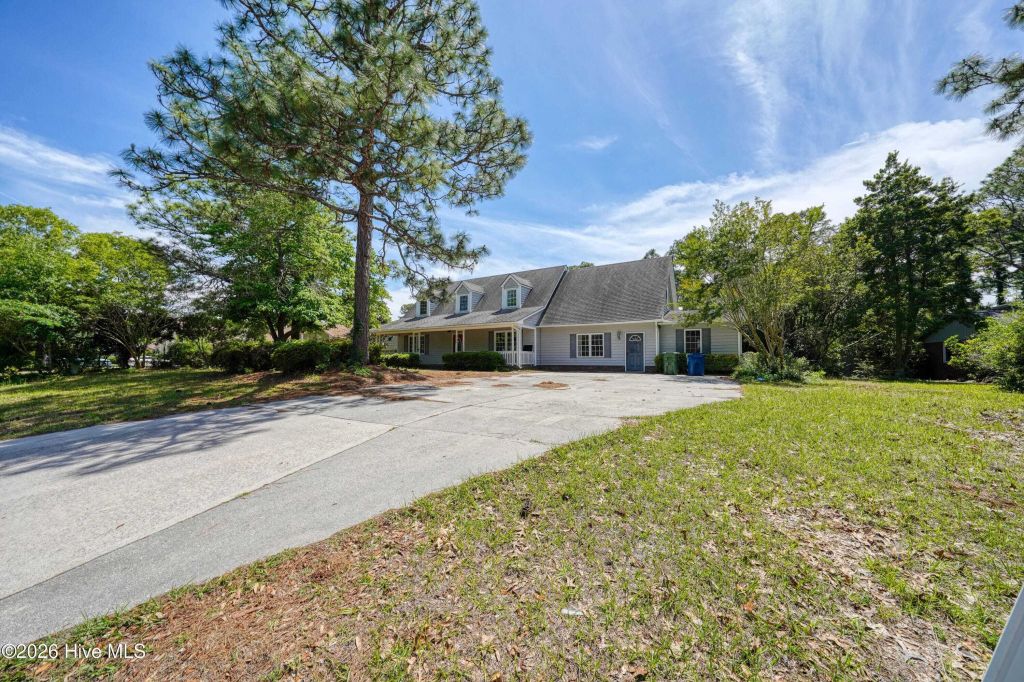 Property photo 1 of 31