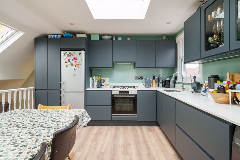 Property photo 3 of 13 Photo 7