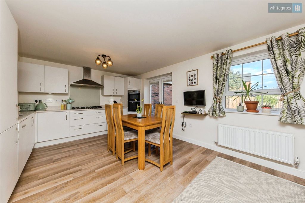 Property photo 3 of 22 Picture No. 08