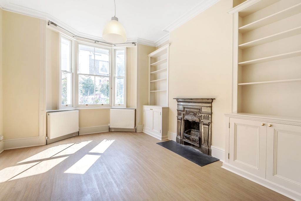 Property photo 2 of 5 523296 (2)