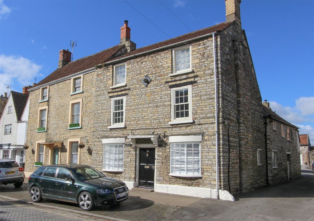 Property photo 1 of 29