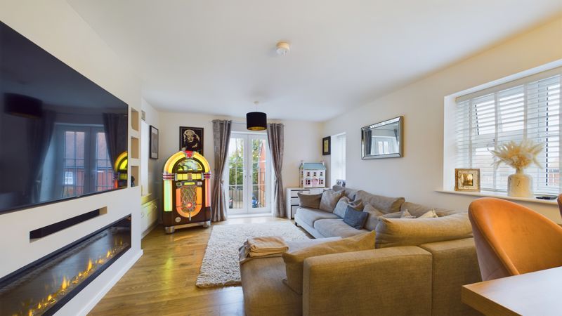 Property photo 2 of 12 Photo 7