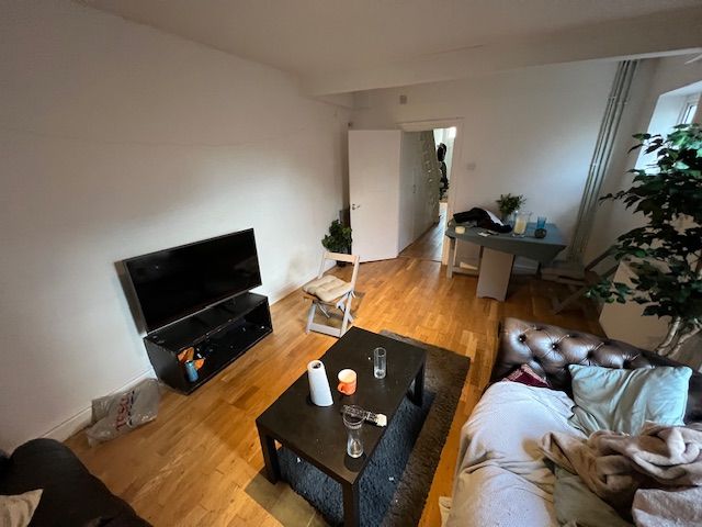 Property photo 3 of 7 Images